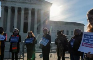 US Supreme Court sides with Trump in asylum-processing case