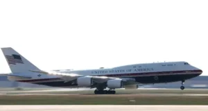 Scare Force One? Security questions swirl over Trump’s new plane – World