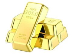 Gold price falls by Rs1,100 per tola